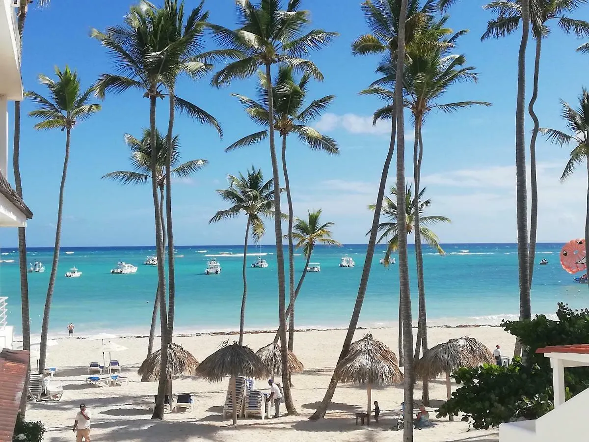 Resort Tropical Villas Beach Club And Spa location