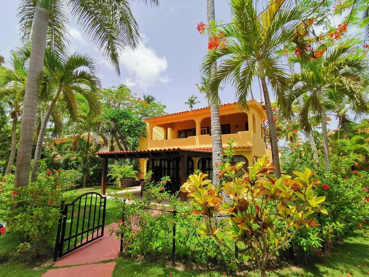 Resort Tropical Villas Beach Club And Spa Punta Cana Hotel